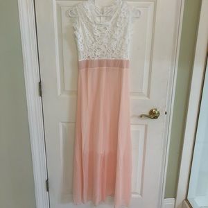 aria summer lace dress
